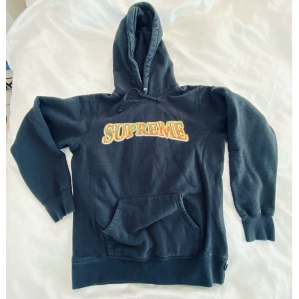 Supreme Black Hoodie Size Medium - Picture 2 of 5